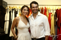 Mila Menezes e Carlos Cardoso