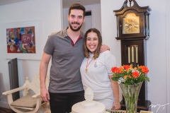 Fernando e Larissa Delfino