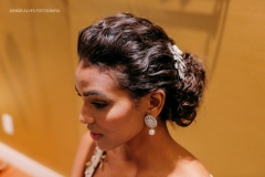 Desfile de vestidos de noiva da Miss Mano
