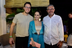 Felipe Costa, Scarlet Soares e Marcos Costa