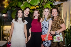Beatriz Cals, Paula Viana, Paula Fiúza, Carol Fujita e Ana Maria Santos