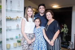 Natália Cals, Celina Carvalho, Eduardo Cals e Júlia Philomeno