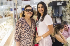Aunezia Aires e Rebeca Albuquerque