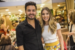 Vinícius Machado e Marina Brandão