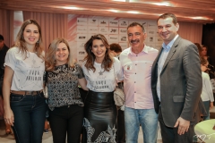 Onélia Santana, Natércia Rios, Márcia Travessoni, Artur Bruno e Josbertini Clementino