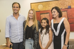 Deda, Duda, Geovana e Ana Studart