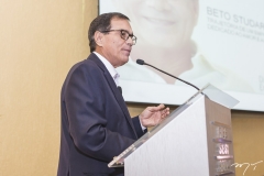 Palestra Trajetória de um Empreendedor com Beto Studart na CDL
