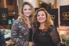 Tais Pinto e Jaqueline Simões