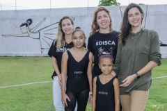 Isabela Barros Leal, Francisca Ketlyn, Ticiana Rolim, Joana Ramalho e Nicole Holanda