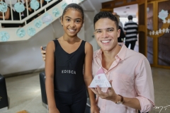 Sabrina Do Carmo e Marcos Lessa