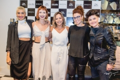 Clara e Gabi Dourado, Cynthia Gomes, Livi Albeche e Gabriela Heinz