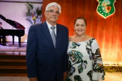 Assis e Miriam Machado