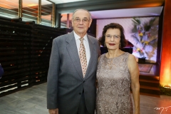 Jurandir e Eliane Picanço