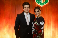 Omar Macedo e Fernanda Levy