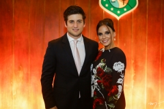Omar Macedo e Fernanda Levy