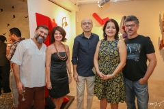 João Lima, Lucy Galvão, Paulo Alcântara, Cláudia Alcântara e Nino Cariello