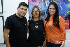 Gustavo Fernandes, Edna Alencar e Marina Alencar