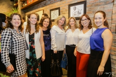Luciana Eloy, Amanda e Tereza Câmara, Bia Perlingeiro, Fernanda Mattoso, Lúcia Wolff e Bia Fiuza