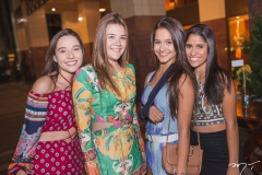 Jamile Pinto, Nathalia Fernandes, Gabriela Arruda e Paula Couto