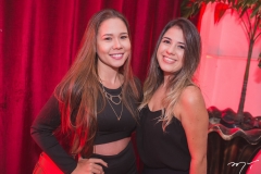 Janaína Alves e Ariane Porto