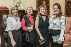 Mariana Mendes, Aurinete e Valéria Morais e Michele Madeiro