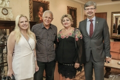 Sandra Mourão, Antônio e Vera Costa e Alessandro Cidrão