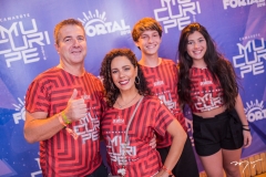 Carlos, Jaqueline e Caio Cavalette e Bianca Melo