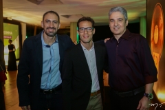 Davi Castro, Tairon Mendonça e César Serqueira