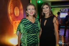 Luiza Lacerda e Rafaele Gomes