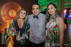 Vini Fernandes, Caio Belo e Marina Porto