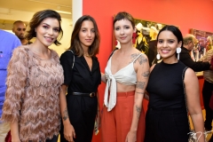 Karla Alexandrina, Juliana e Gabi Dourado e Munira Rocha