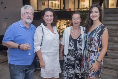 Airton Barbosa, Eliana Braga, Norma Braga e Sara Braga