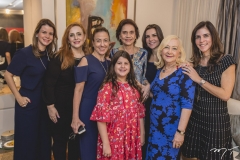 Lilian Jucá, Jacqueline Philomeno, Luciana Jucá, Mariana Girão, Nazaré Sales, Laura Jucá, Ana Maria Philomeno e Raquel Jucá