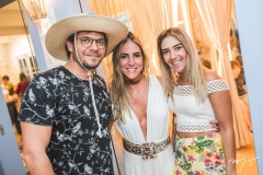 Dano Melo, Manuela Bittencourt e Júlia Assunção