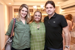 Rebeca Leal, Toca Couto e Felipe Esteves