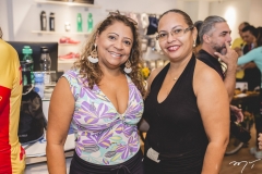 Juciara Ferreira e Cris Salvino