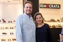 Adriano Nogueira e Camila Ximenes