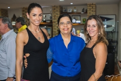 Mariana Frota, Danusa Façanha e Cristine de Carvalho