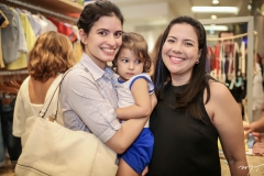 Ana e Gisele Carvalho e Glória Rios