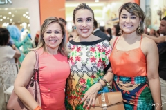 Cintia Costa, Eloisa Farias e Loise Alencar