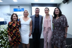 Regina Pinho, Eliane e Luiz Gastão Bittencourt, Onélia Leite e Ana Cláudia Martins