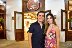Victor Veira e Natalia Alencar