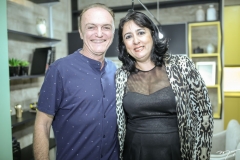 Joel Filho e Karine Maia