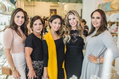 Janaina Saraiva, Renata Cavalcante, Diana Cavalcante, Raquel Macêdo e Anna Oquendo