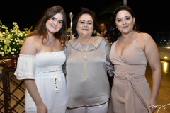 Mariana, Aparecida e Renata Fiuza