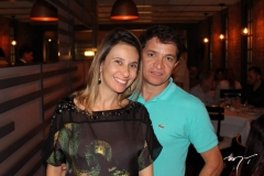 Taís Angeloni e Joseneudo Maia