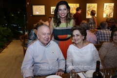 Regina Alice e Danísio Correia e Márcia Travessoni