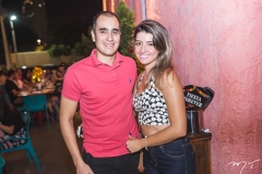 Geraldo Teles e Naiara Costa