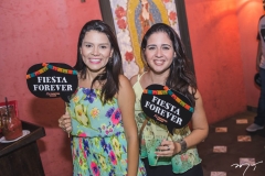 Pamela Barbosa e Marina Azevedo