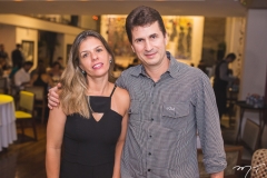 Ellen Vanelato e Hélio de Paula